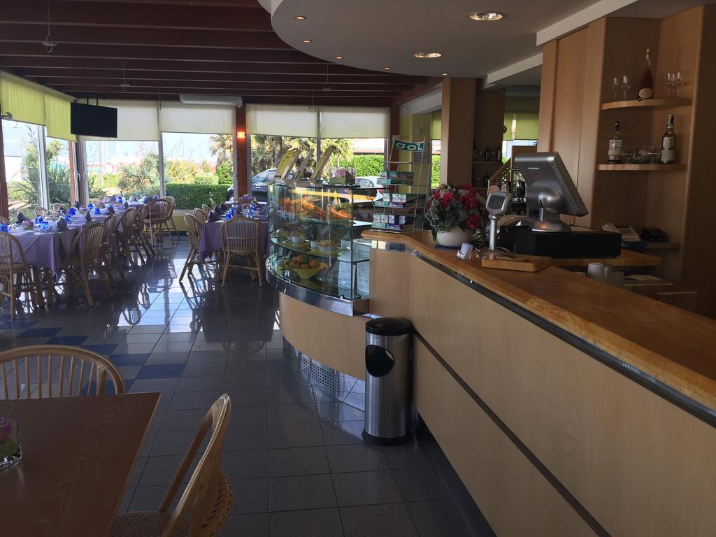 Marina Hotel 3*